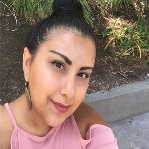 Meet your Posher, Melissa